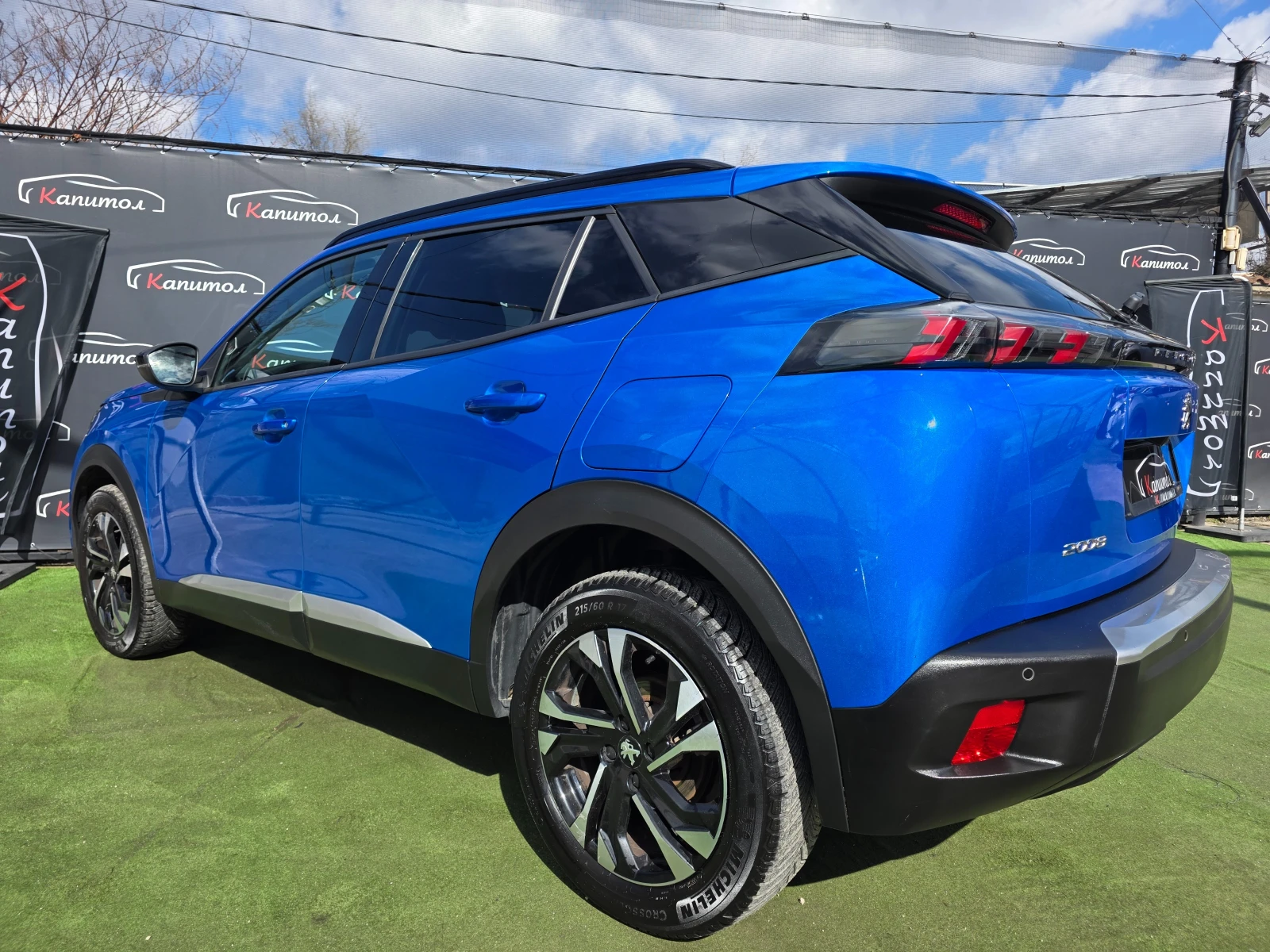 Peugeot 2008 1.5 BLUE HDI ALLURE EAT8 131 - изображение 4