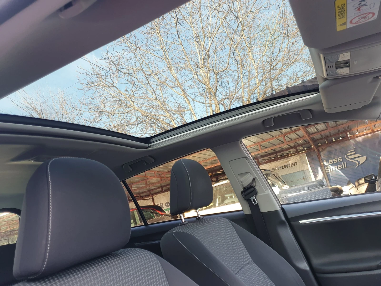 Toyota Verso 1.6 D4D NAVI 6skr. KAMERA PANORAMA PODGREV, снимка 16 - Автомобили и джипове - 53781833