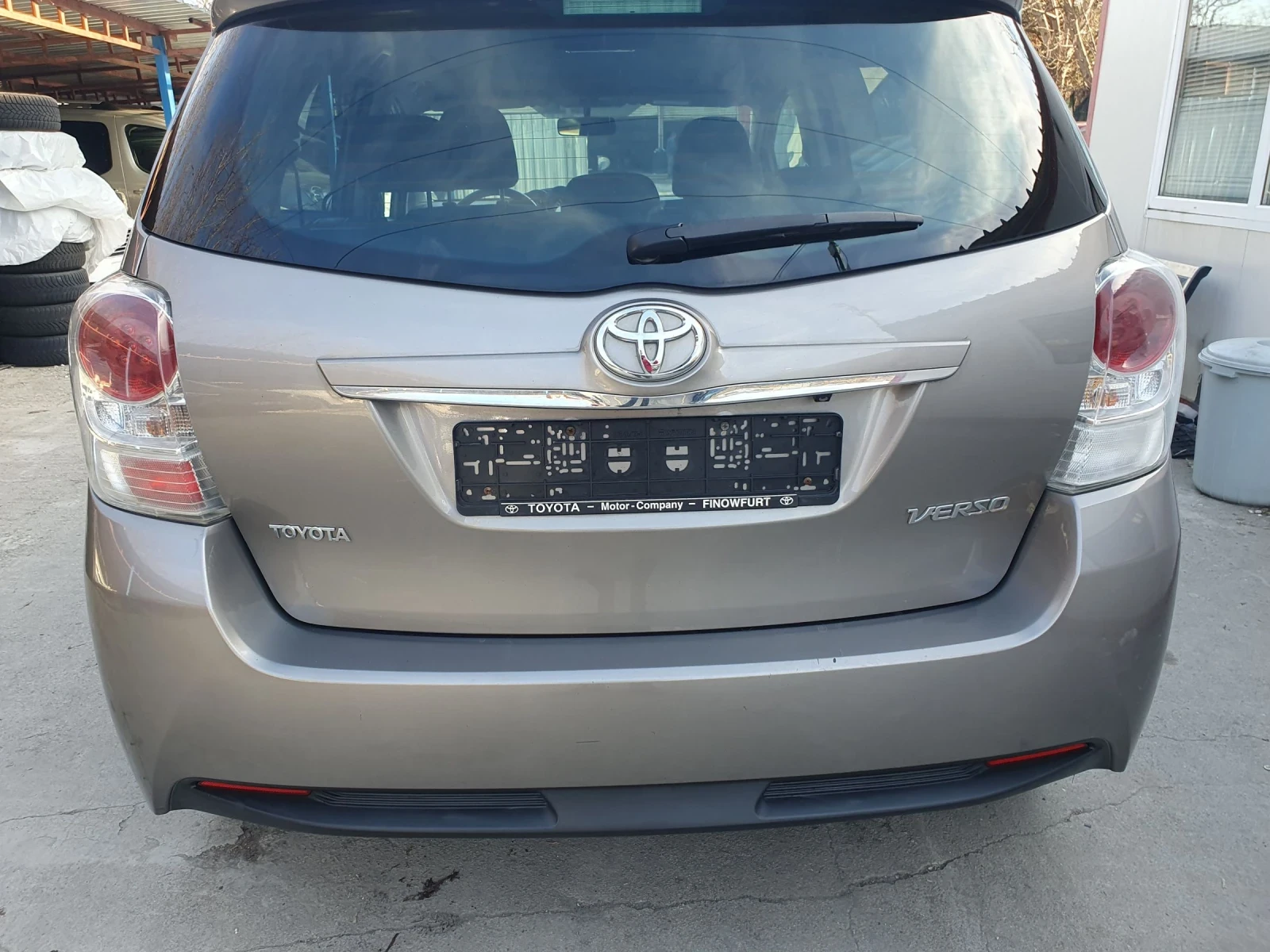 Toyota Verso 1.6 D4D NAVI 6skr. KAMERA PANORAMA PODGREV, снимка 6 - Автомобили и джипове - 53781833