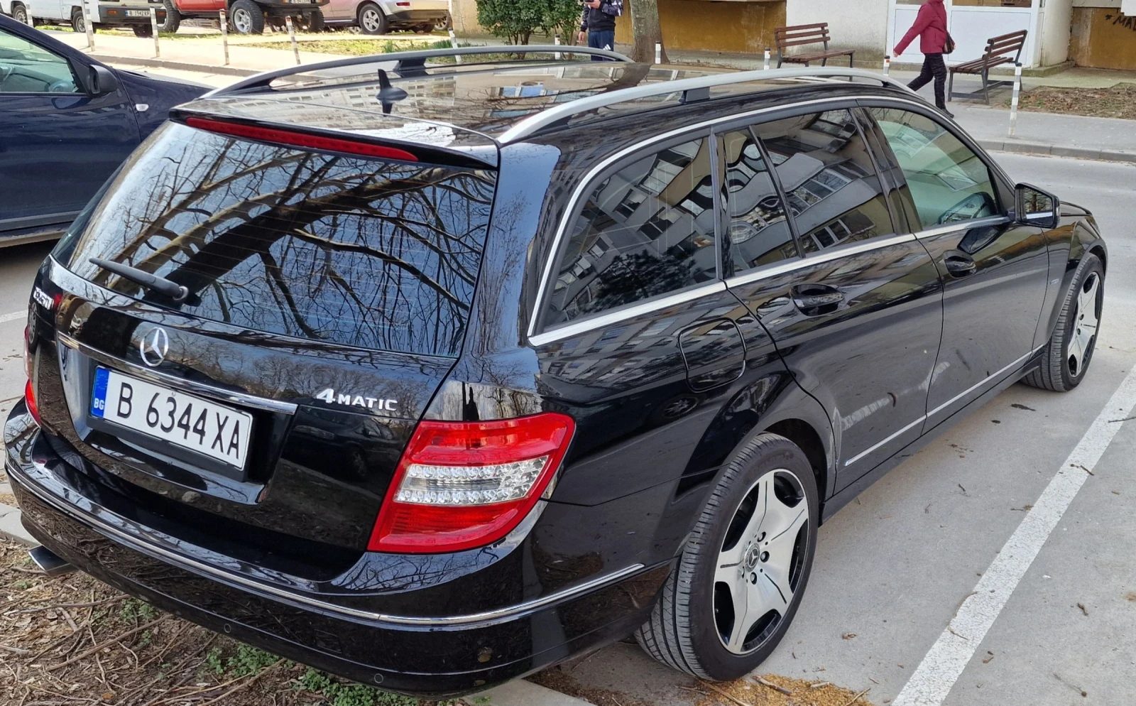 Mercedes-Benz C 250 C250 4MATIC, снимка 5 - Автомобили и джипове - 53873360