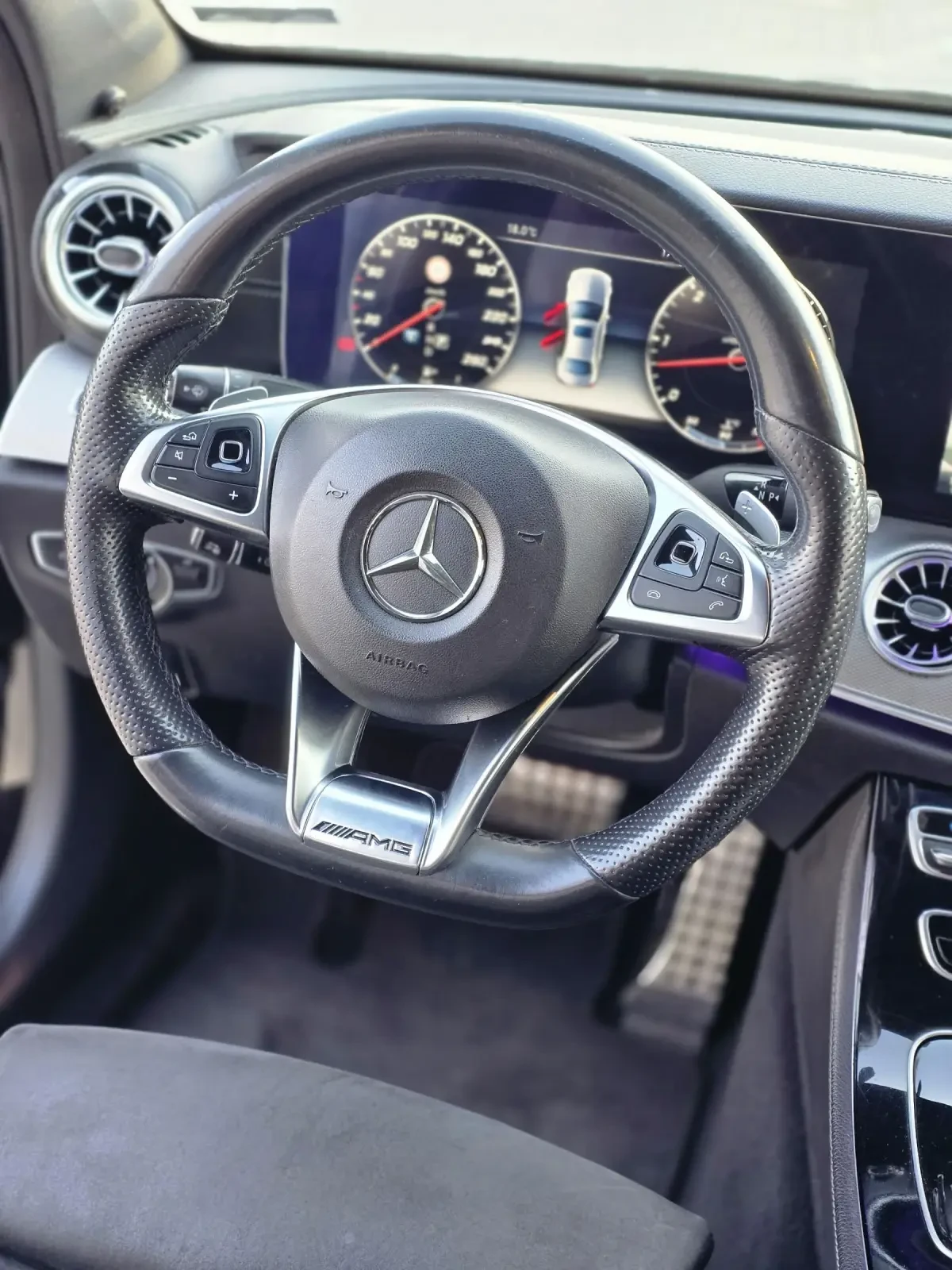 Mercedes-Benz E 350 AMG* Нов двигател * , снимка 11 - Автомобили и джипове - 53989423