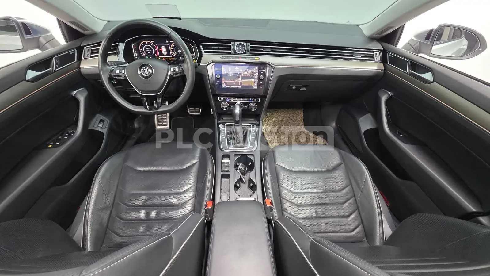 VW Arteon 360/дигитален кокпит/ОТ 280 евро на месец, снимка 6 - Автомобили и джипове - 54090251