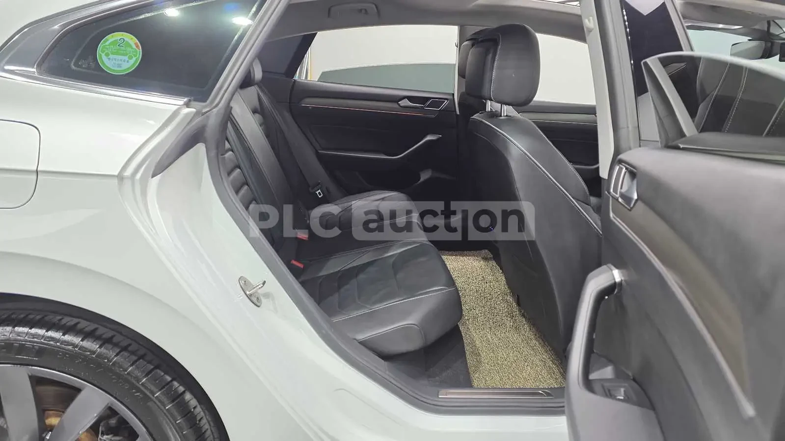 VW Arteon 360/дигитален кокпит/ОТ 280 евро на месец, снимка 10 - Автомобили и джипове - 54090251