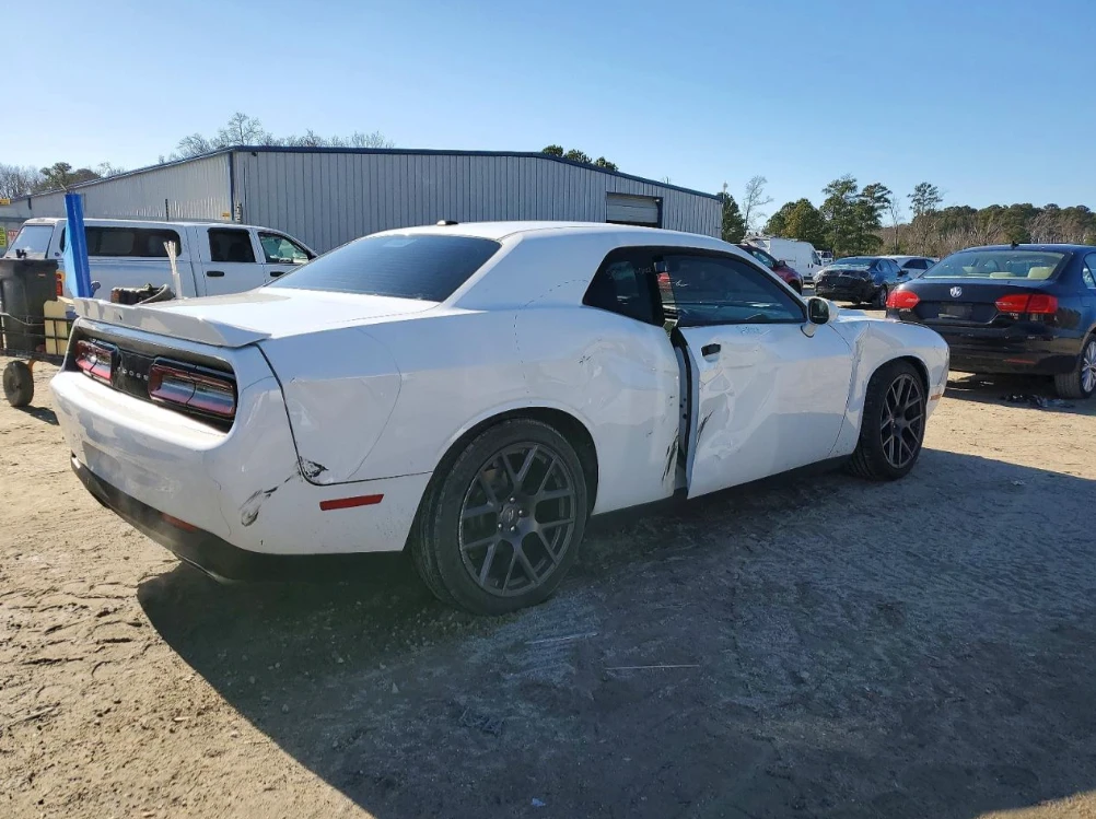 Dodge Challenger АВТОКРЕДИТ* ЦЕНА БЕЗ АНАЛОГ* , снимка 3 - Автомобили и джипове - 54174691