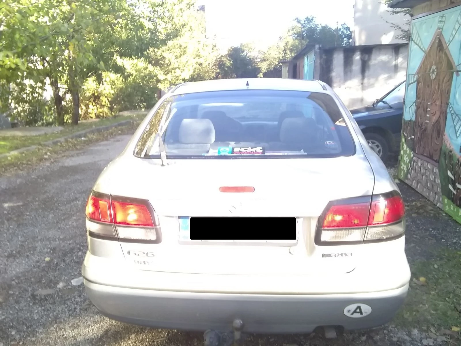 Mazda 626, снимка 4 - Автомобили и джипове - 54253486