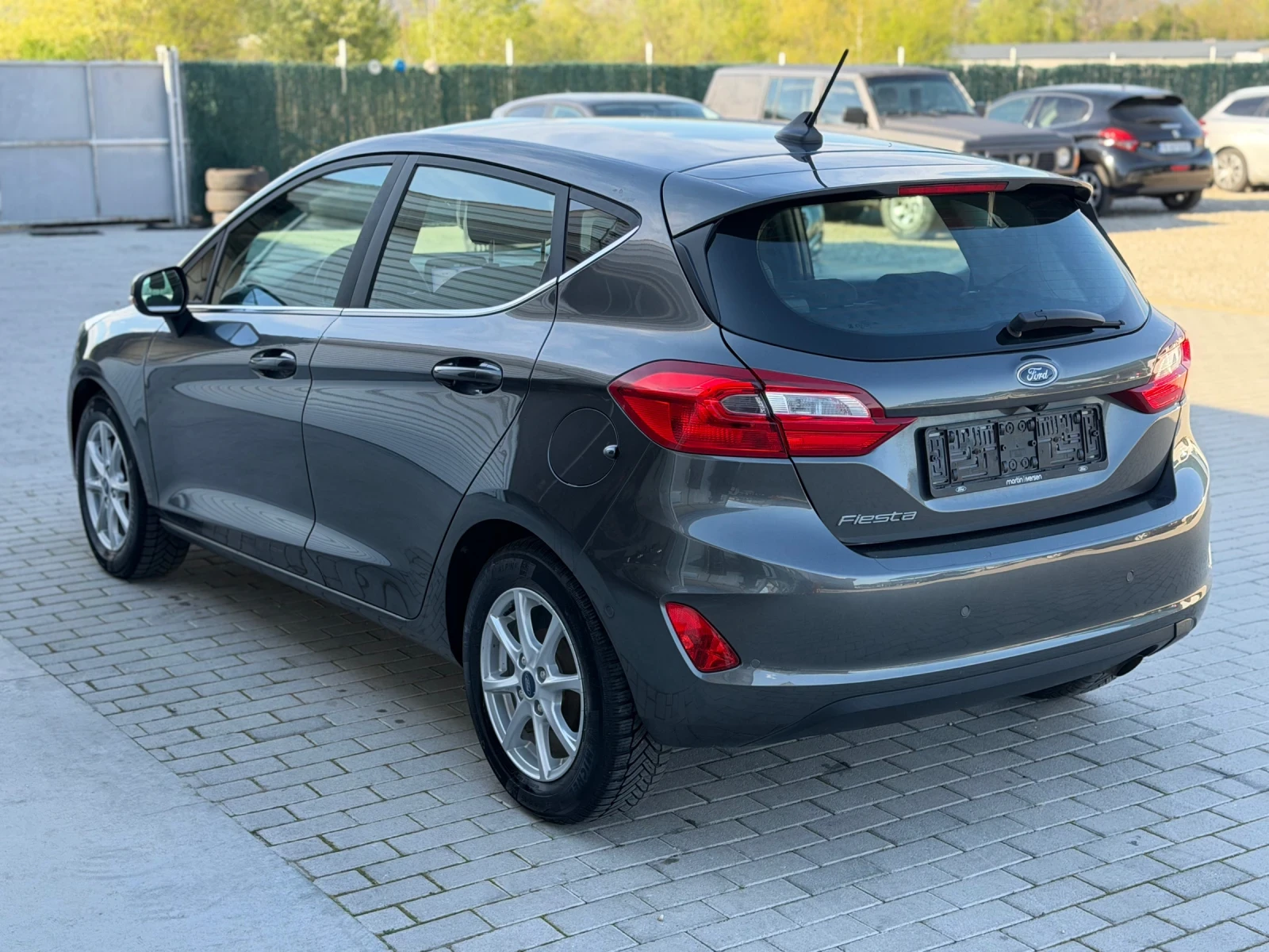Ford Fiesta 1.5d/85hp/NAVI/Titanium/CANERA/ | Mobile.bg � ����������� 4