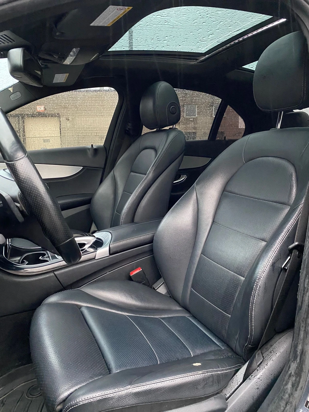 Mercedes-Benz C 300 4 Matic, снимка 7 - Автомобили и джипове - 54387295
