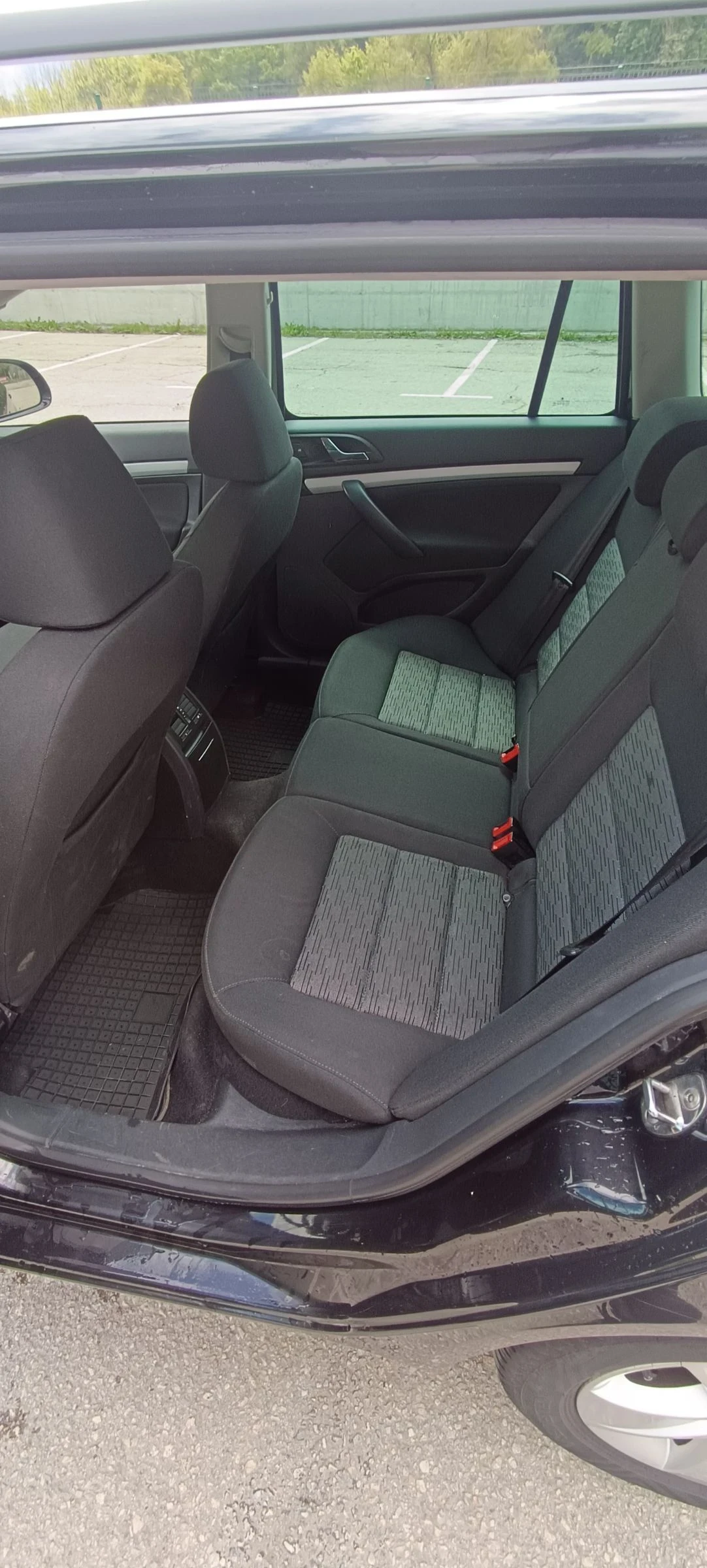 Skoda Octavia, снимка 9 - Автомобили и джипове - 54496958