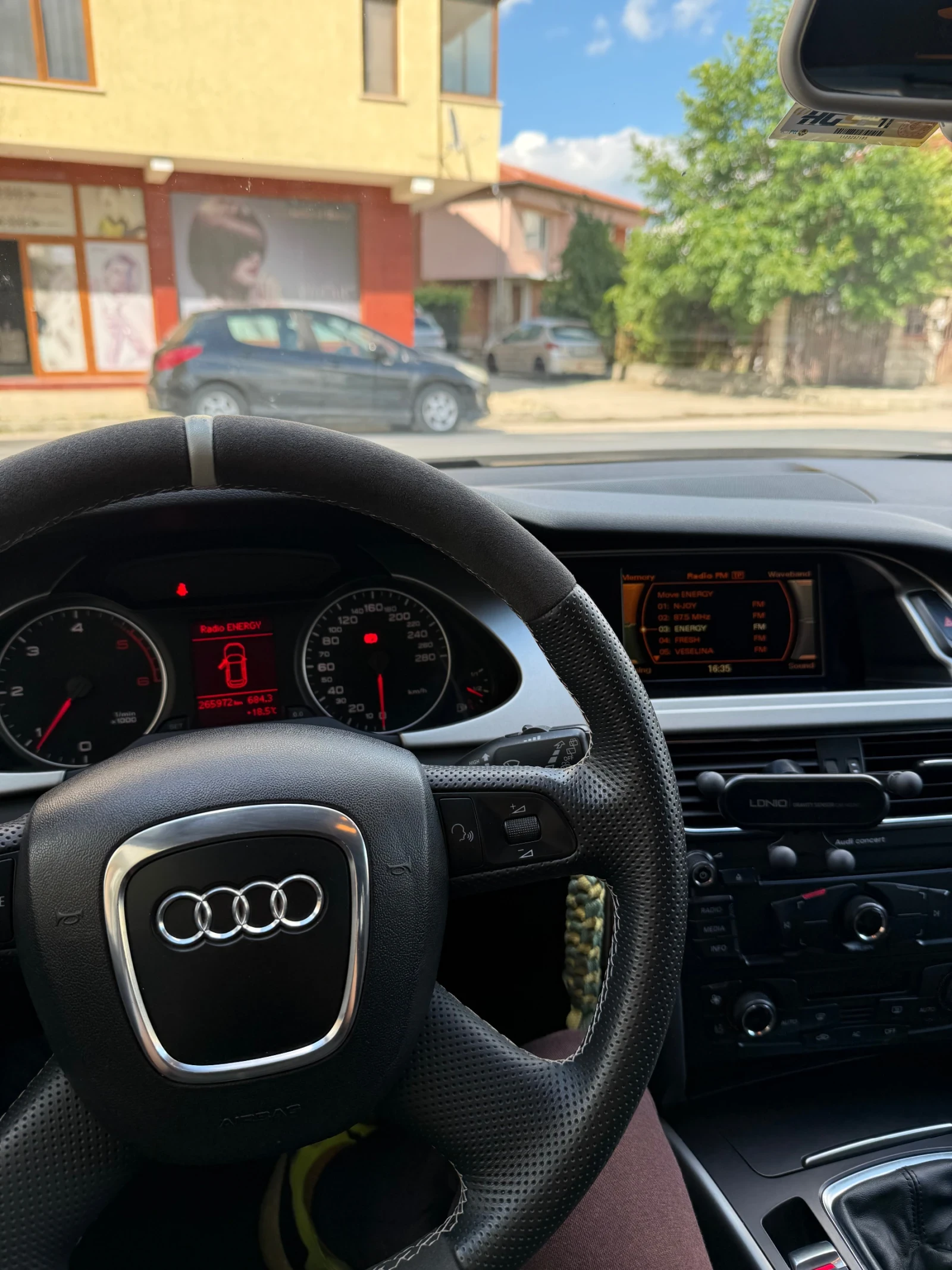Audi A4, снимка 11 - Автомобили и джипове - 54902046