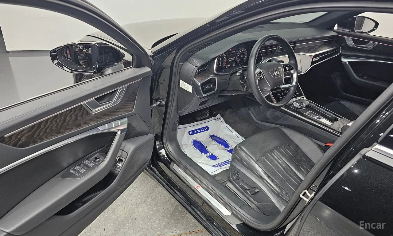 Audi A6 45TFSI* MATRIX* ОБДУХВАНЕ* ДИСТРОНИК* ХЕДЪП* 360КА, снимка 6 - Автомобили и джипове - 55208386