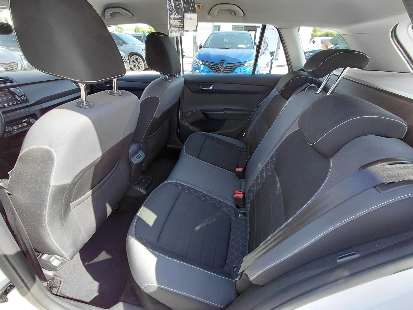 Skoda Fabia 1.0TSi/95k.c./Business / DSG, снимка 16 - Автомобили и джипове - 55294094