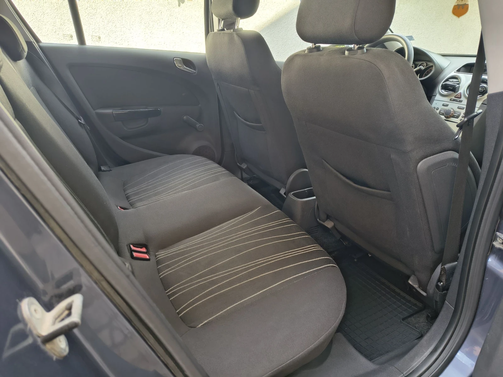 Opel Corsa 1.2i Газ.Инж, снимка 10 - Автомобили и джипове - 55469810