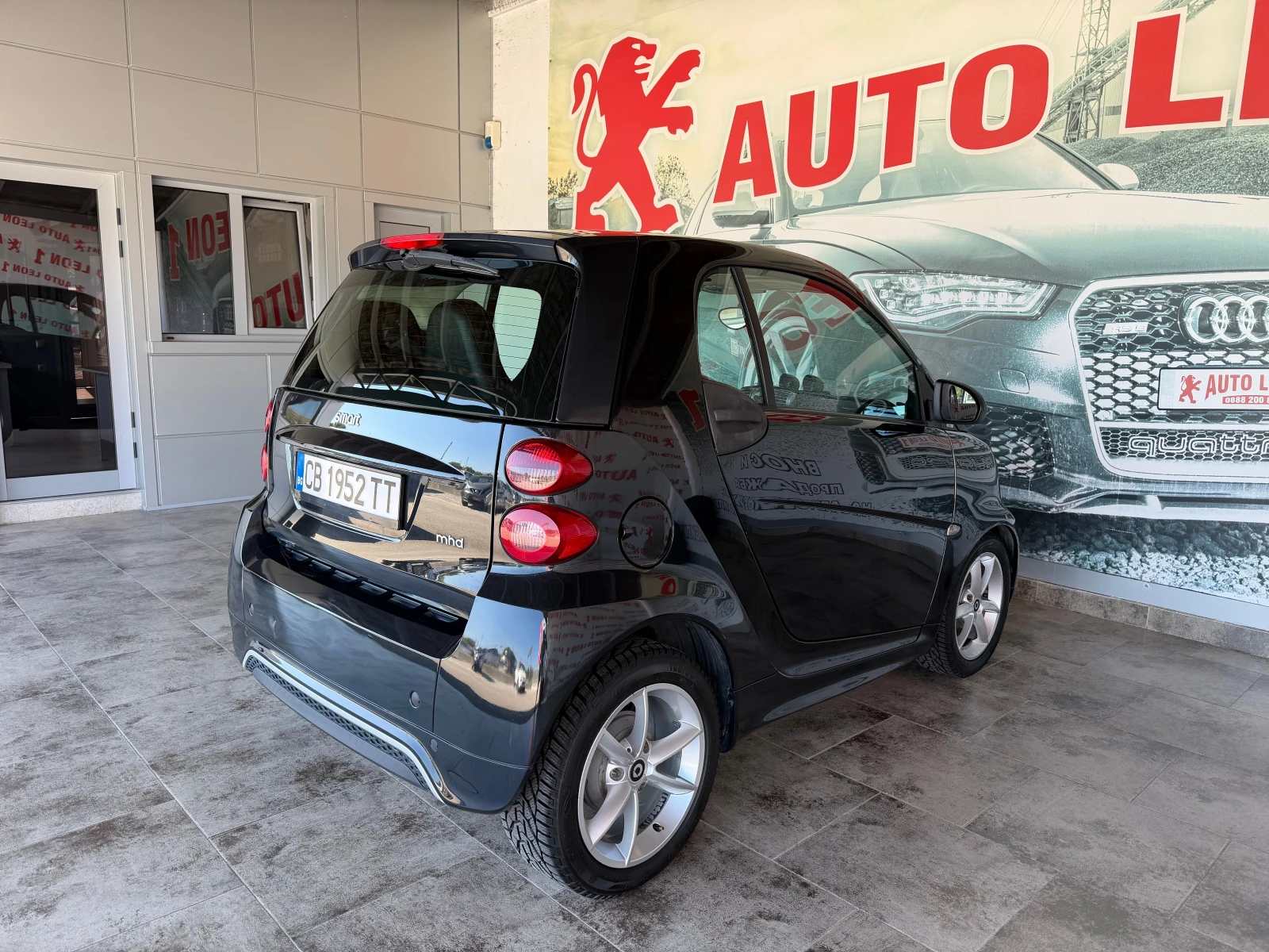 Smart Fortwo SMART FORTWO MHD AVTOMAT KLIMATIK PANORAMA TOP, снимка 6 - Автомобили и джипове - 55485874