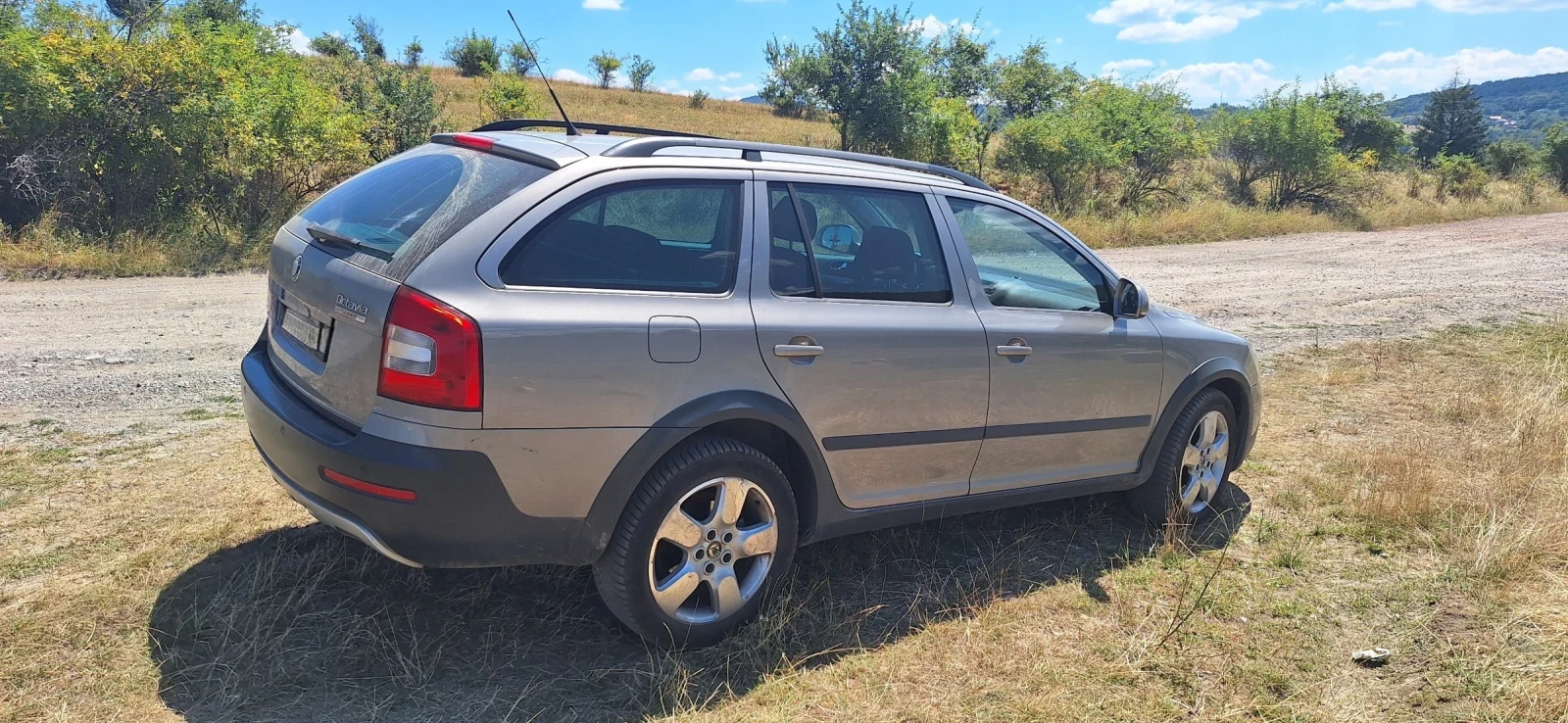 Skoda Octavia Scout, снимка 4 - Автомобили и джипове - 55528597