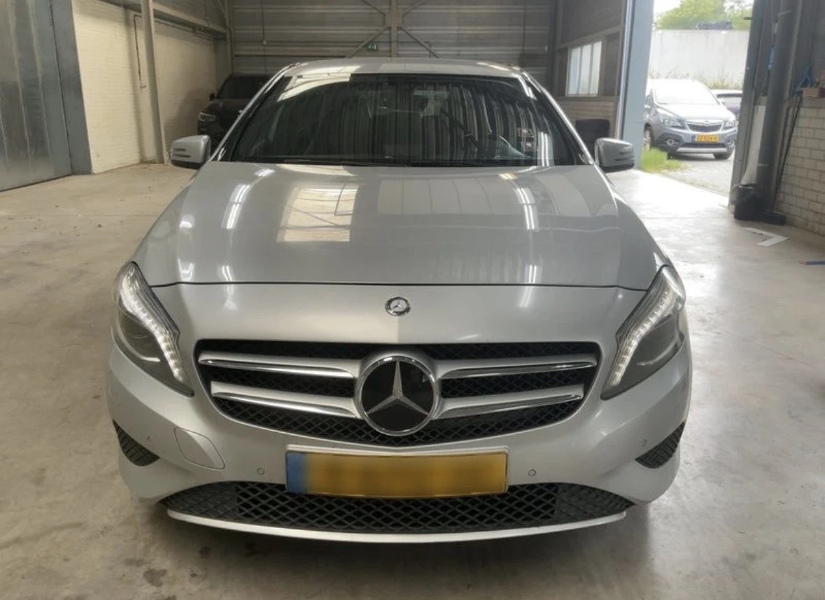 Mercedes-Benz A 180 BlueEfficiency URBAN Evro 6 , снимка 2 - Автомобили и джипове - 55835733