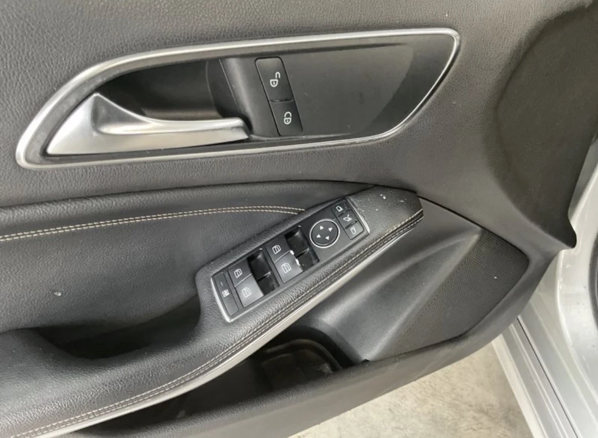Mercedes-Benz A 180 BlueEfficiency URBAN Evro 6 , снимка 12 - Автомобили и джипове - 55835733