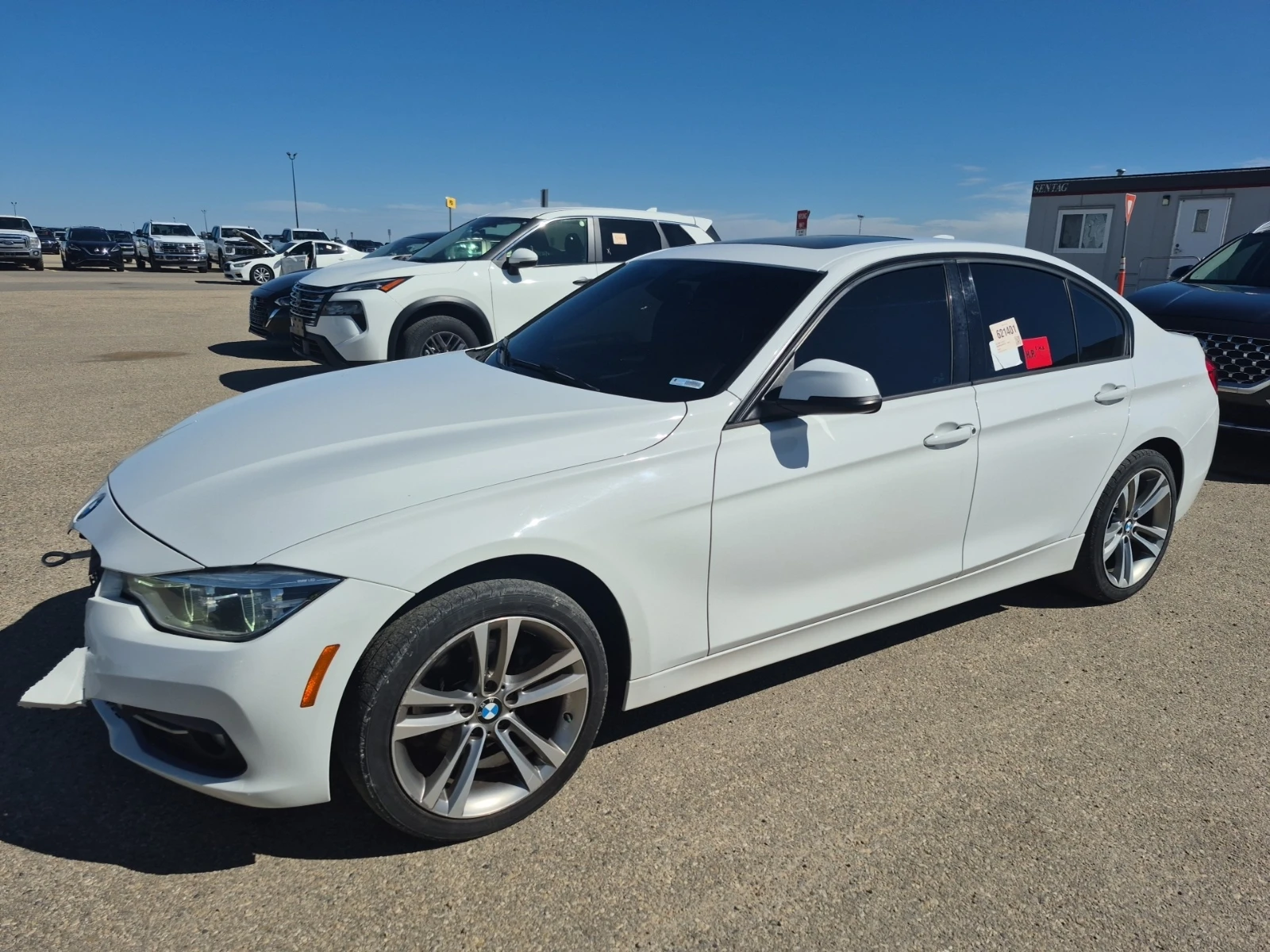 BMW 330 I XDRIVE / Carfax / Автокредит