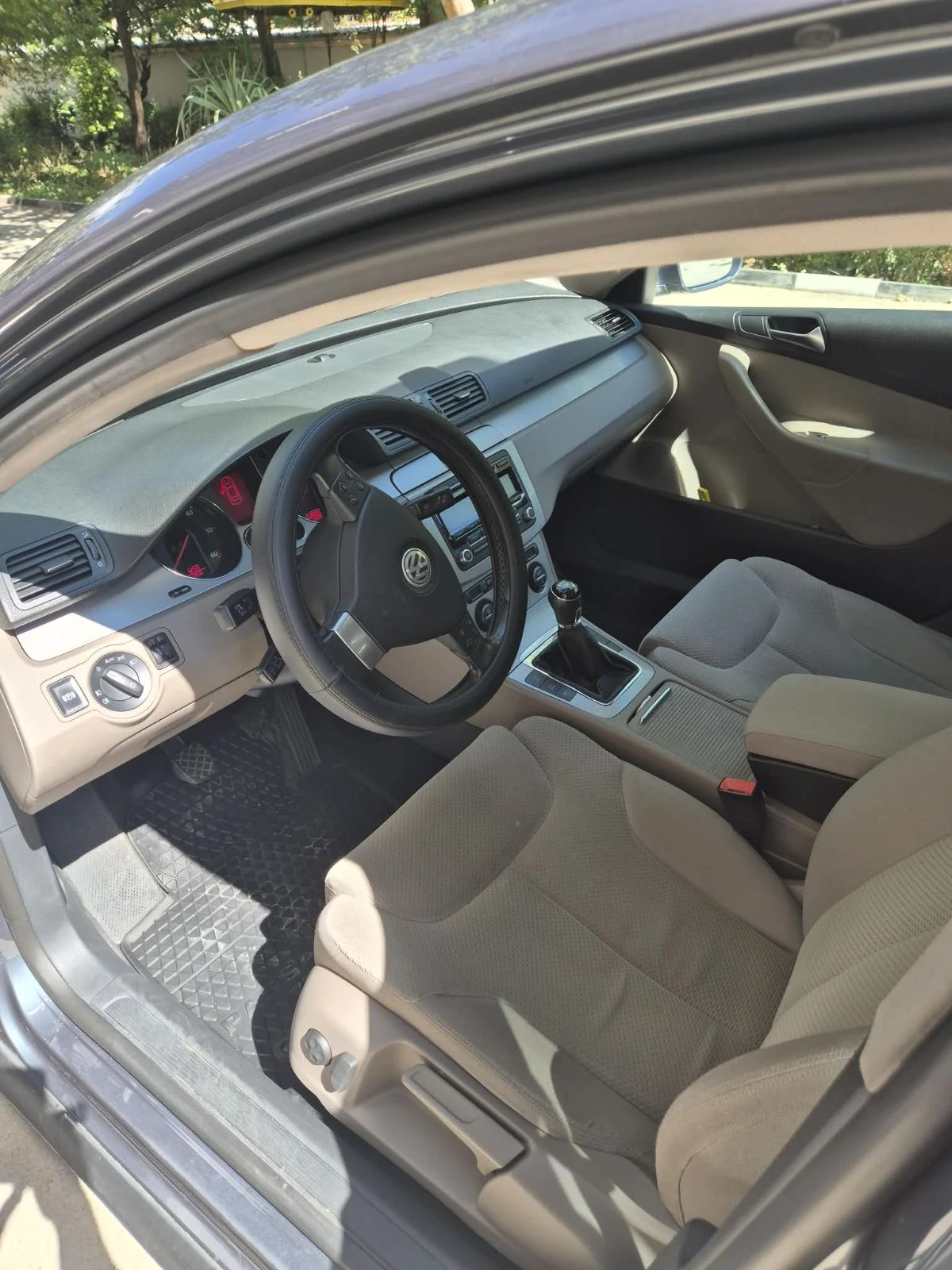 VW Passat 4x4 COMMON RAIL, снимка 5 - Автомобили и джипове - 56099305