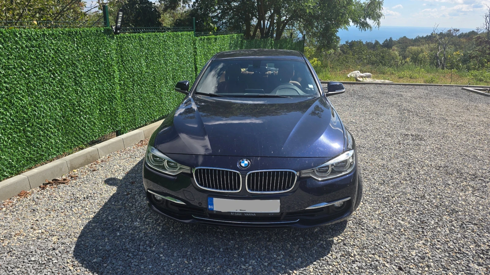 BMW 320