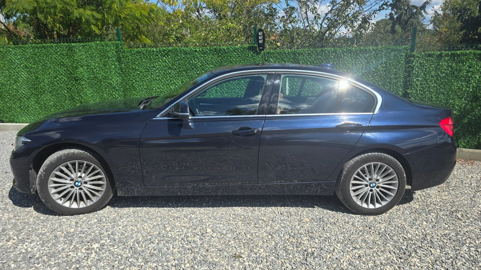 BMW 320, снимка 16 - Автомобили и джипове - 56151390