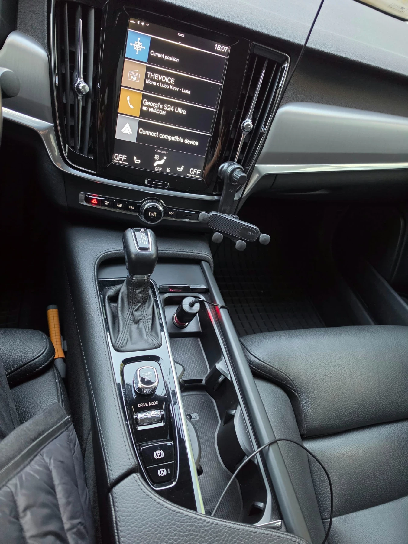 Volvo S90, снимка 15 - Автомобили и джипове - 56546598