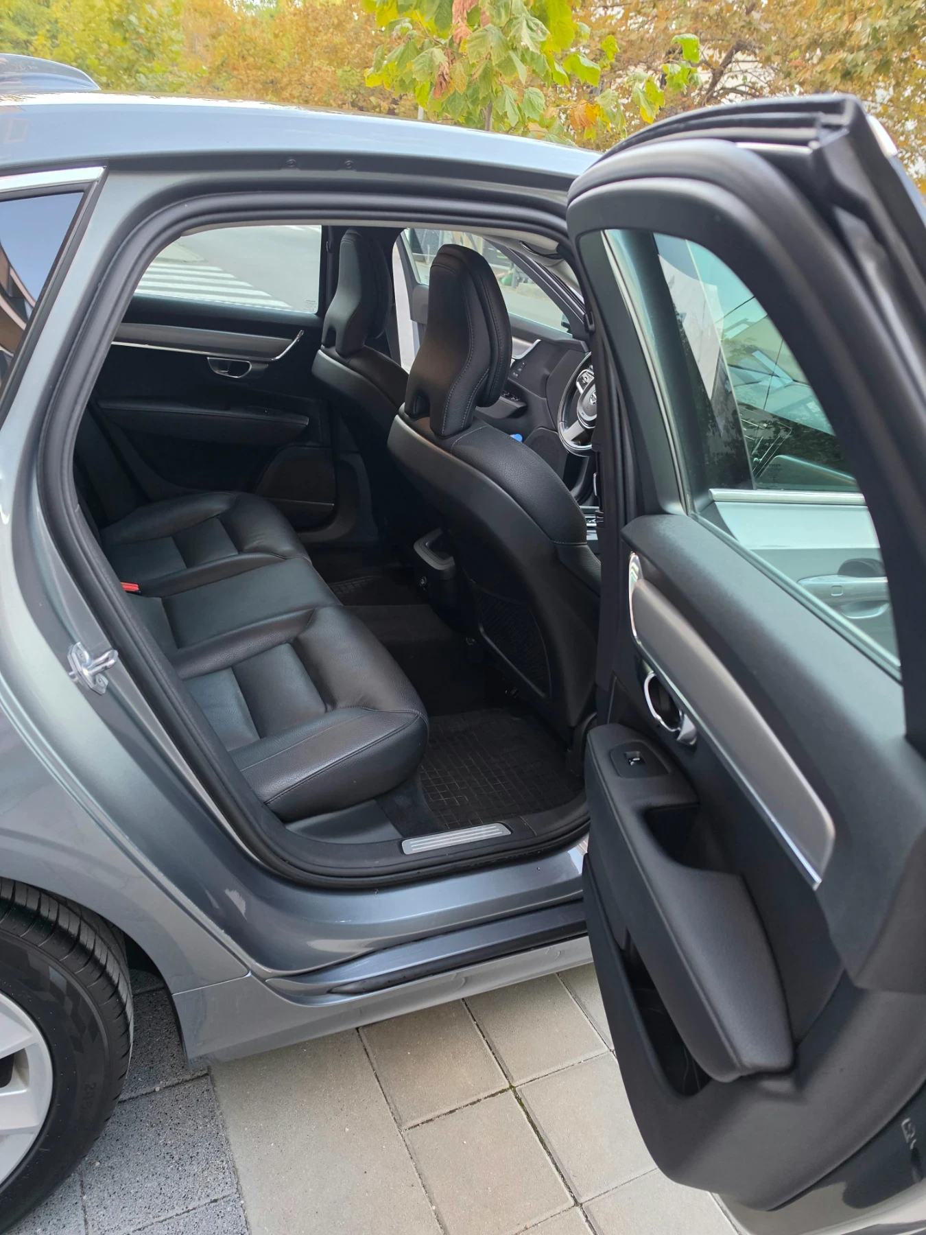 Volvo S90, снимка 11 - Автомобили и джипове - 56546598