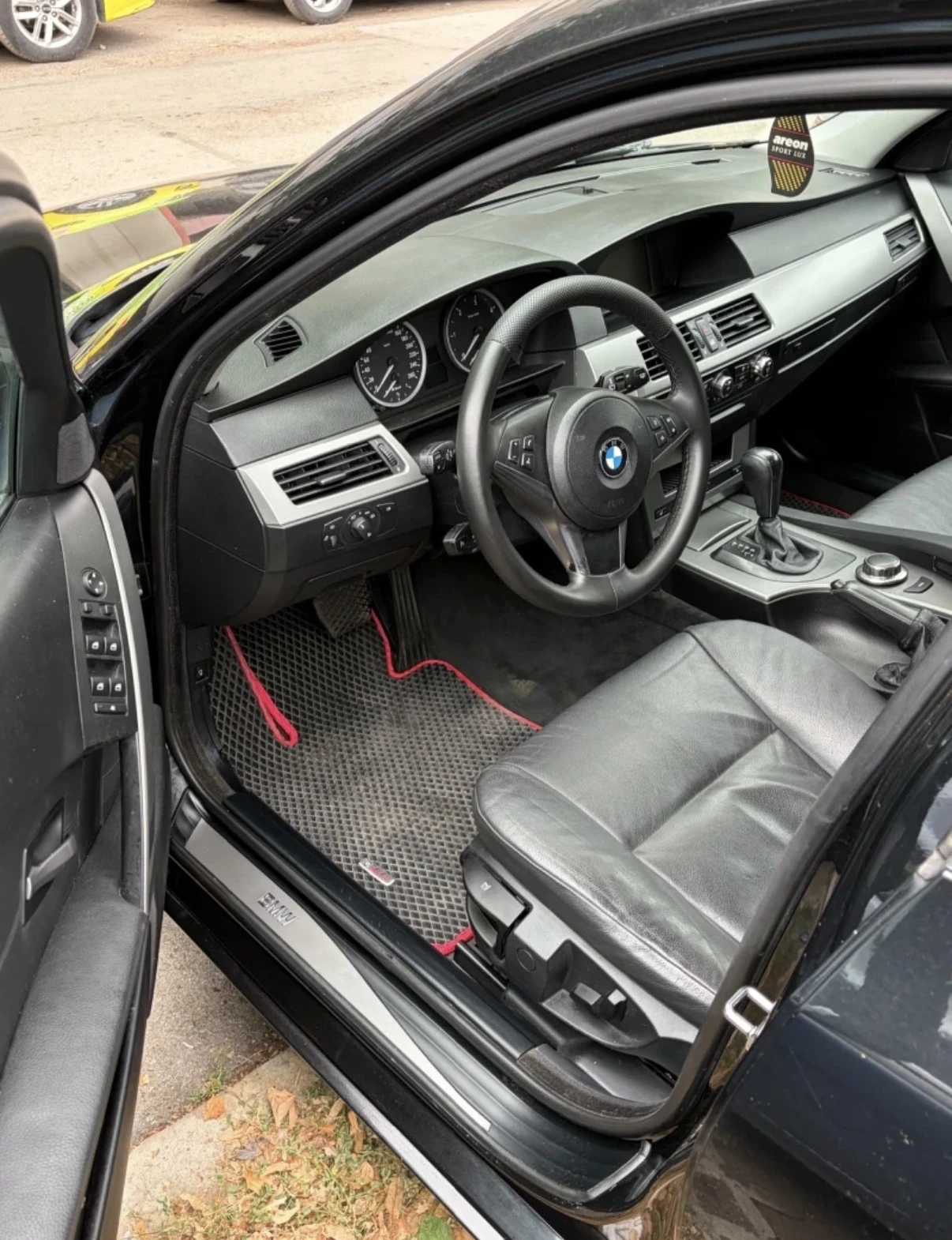 BMW 525 D, снимка 7 - Автомобили и джипове - 56610879