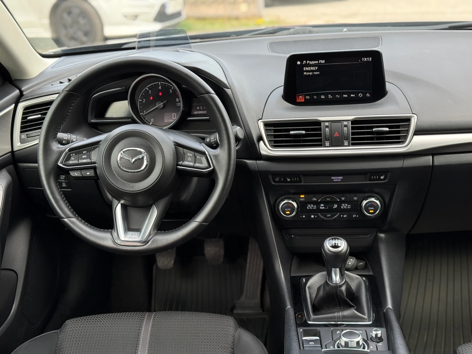 Mazda 3 1.5D* FACELIFT* , снимка 5 - Автомобили и джипове - 56626208