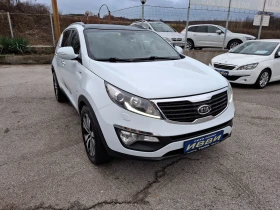 Kia Sportage 2.0 CRDI 4x4 NAVI AVTOMAT KAMERA PANORAMA, снимка 2