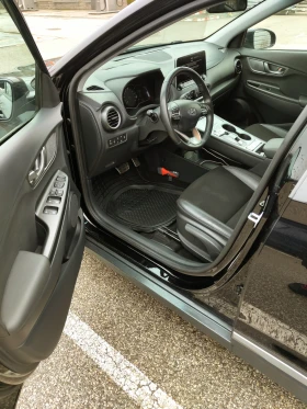 Hyundai Kona 64KWh/Blue link/3 ФАЗНА/SOH100%/Термопомпа/HEADUP - 16499 € / 32269.24 лв. - 12890617 7