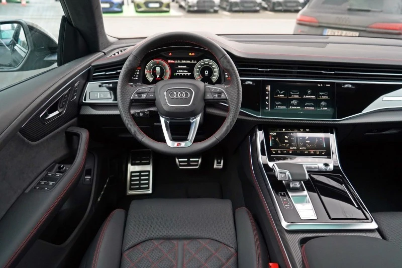 Audi Q8 50TDI*FACE*S-LINE*Quattro*HuD*PANO*MASSAGE*OLED, снимка 11 - Автомобили и джипове - 47451435