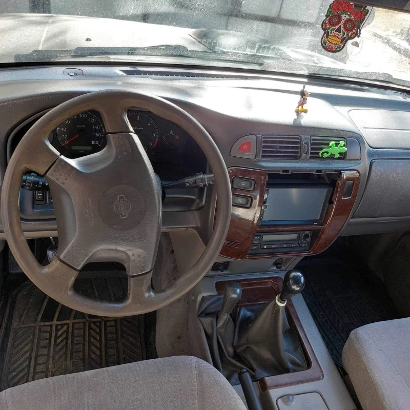 Nissan Patrol, снимка 5 - Автомобили и джипове - 43154078