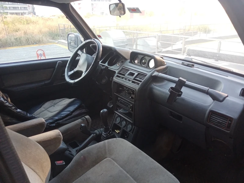 Mitsubishi Pajero, снимка 4 - Автомобили и джипове - 47042932