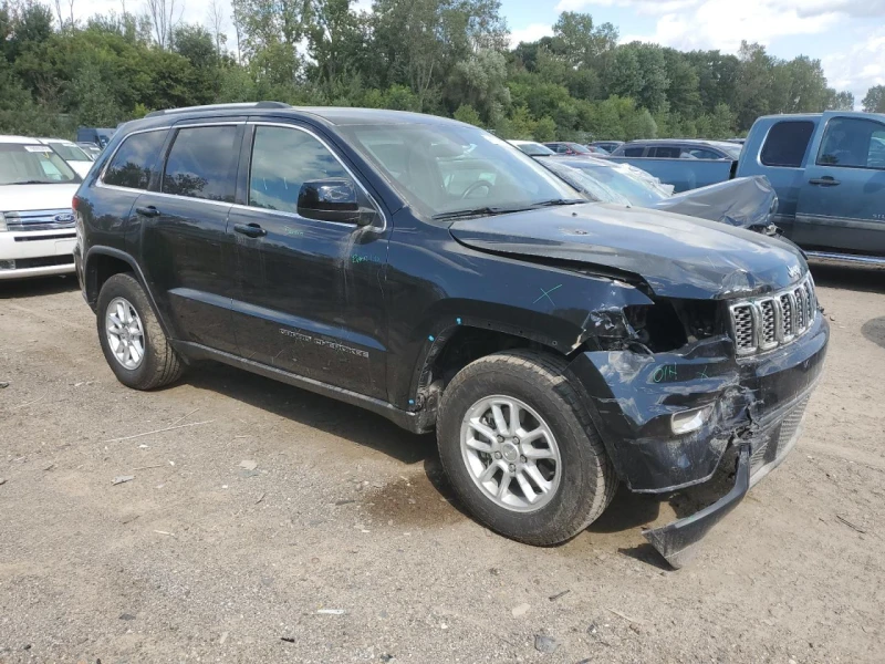 Jeep Grand cherokee LAREDO, снимка 3 - Автомобили и джипове - 47358900