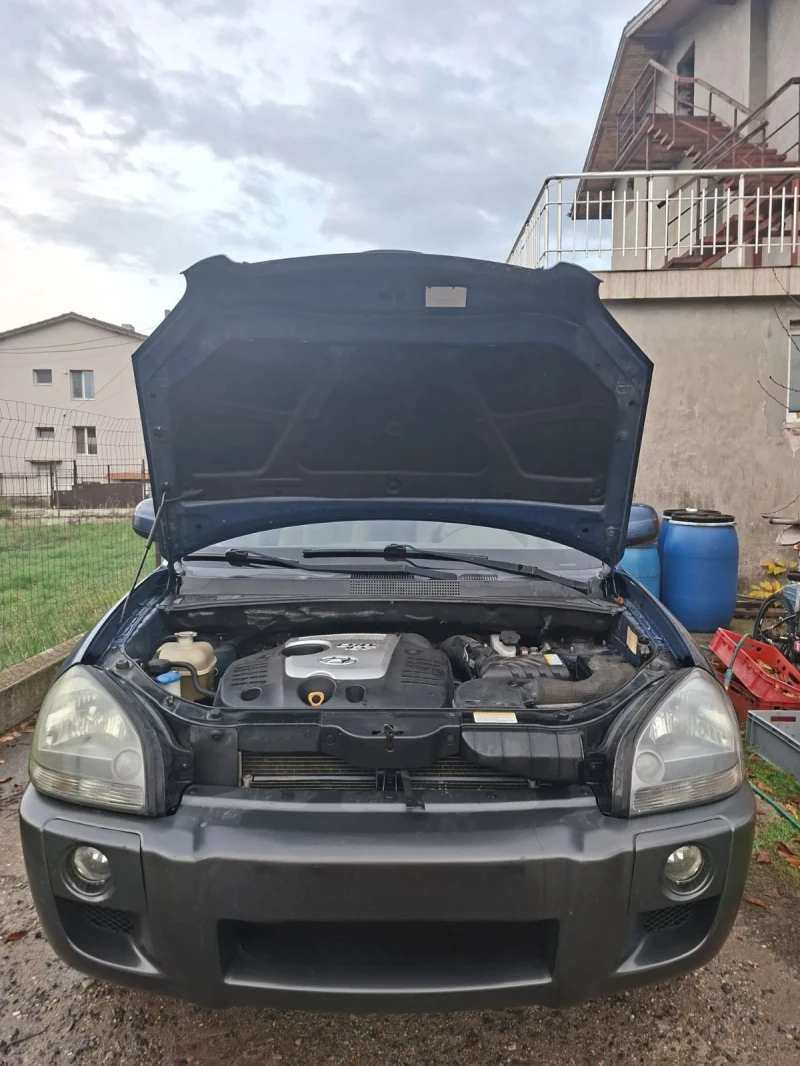 Hyundai Tucson, снимка 12 - Автомобили и джипове - 52588189
