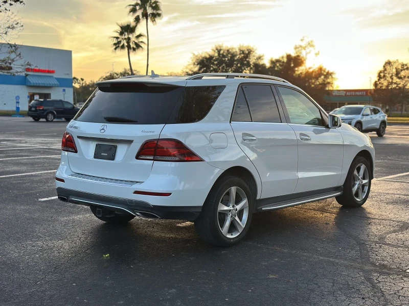 Mercedes-Benz GLE 350, снимка 6 - Автомобили и джипове - 49470947