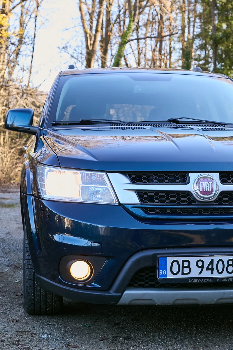 Fiat Freemont, снимка 2 - Автомобили и джипове - 52509801