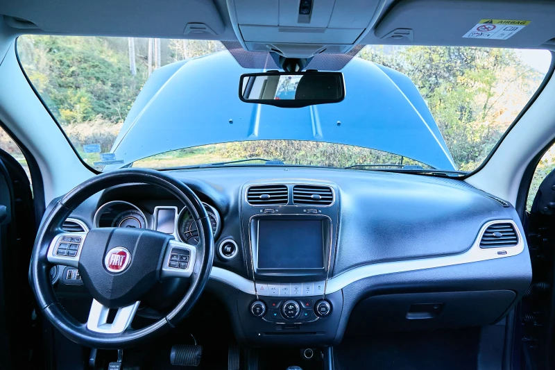 Fiat Freemont, снимка 15 - Автомобили и джипове - 52509801