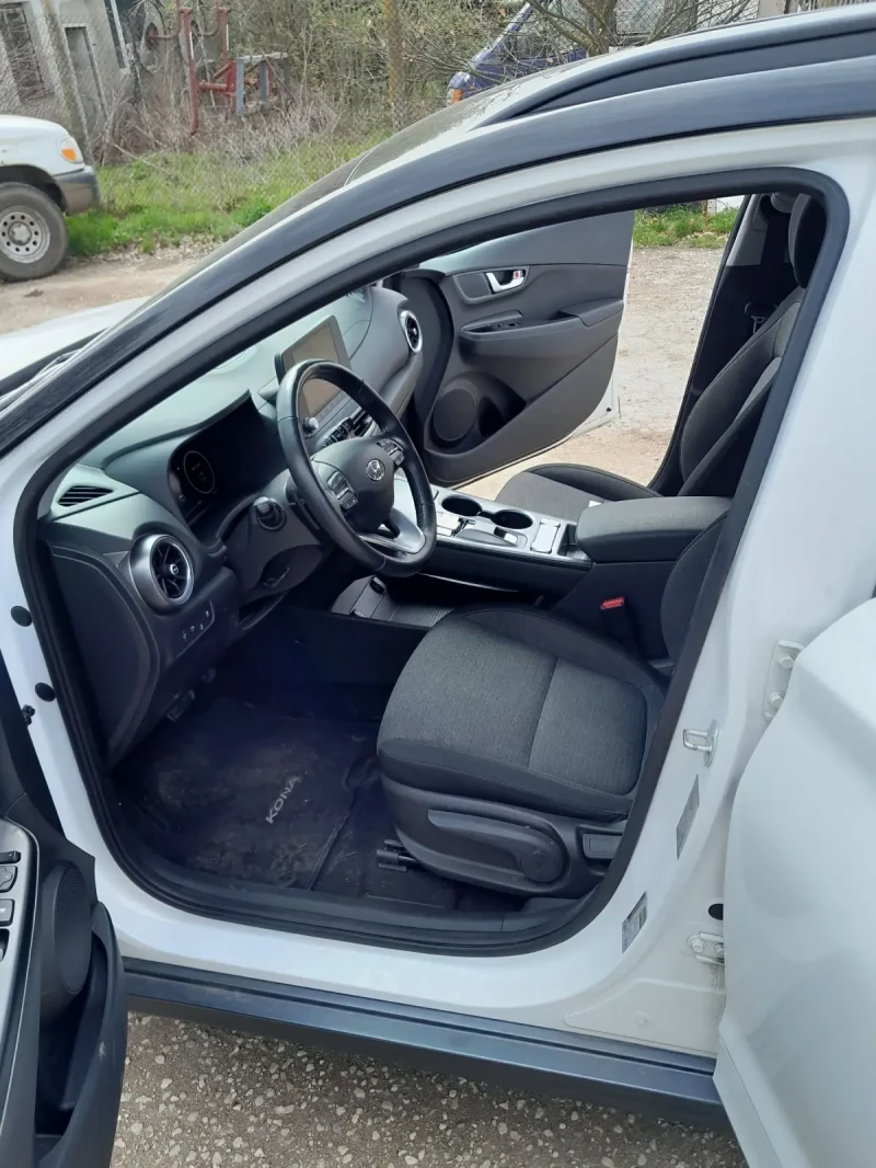 Hyundai Kona, снимка 10 - Автомобили и джипове - 53255052