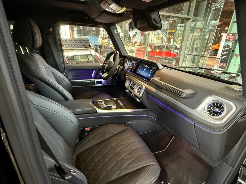 Mercedes-Benz G 63 AMG G800 BRABUS/FULL CARBON/ACTIVE RIDE/SUPERIOR/BURM/, снимка 14 - Автомобили и джипове - 53256554