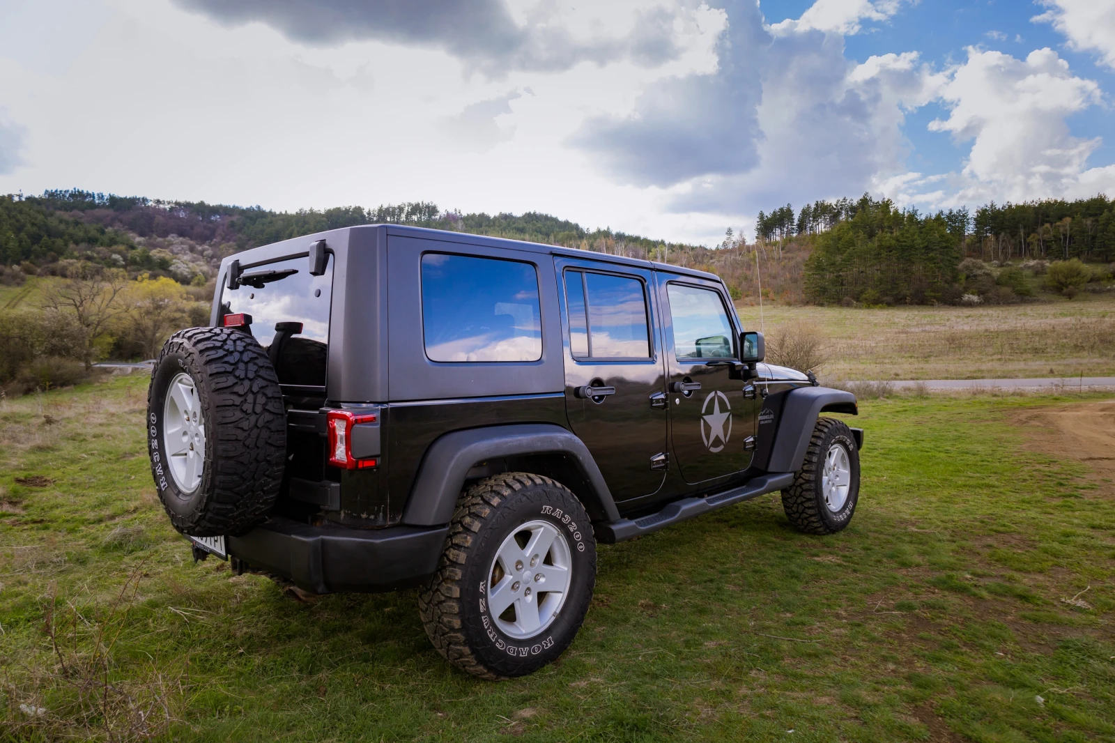 Jeep Wrangler  - изображение 4