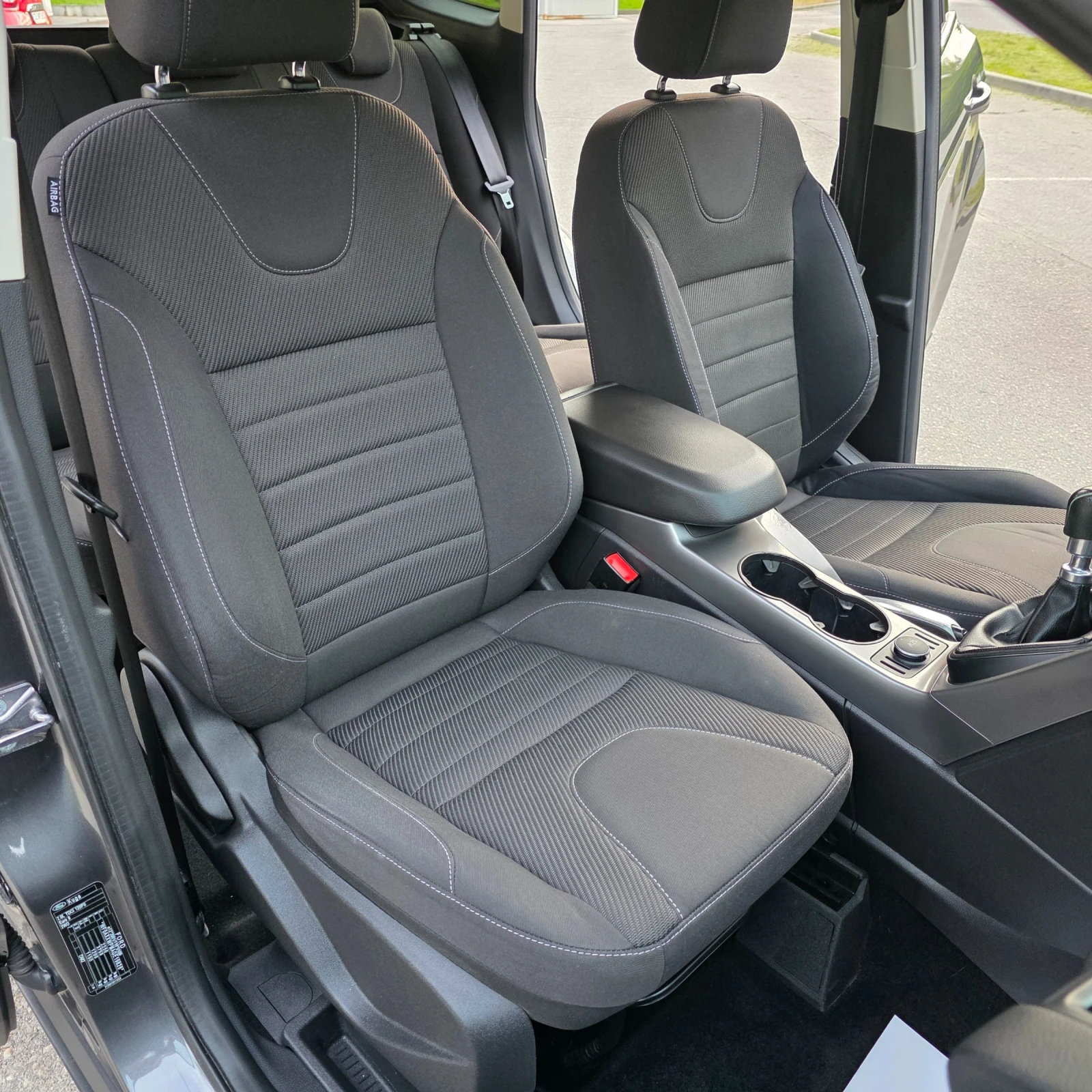 Ford Kuga 2.0 TDCI  - изображение 9