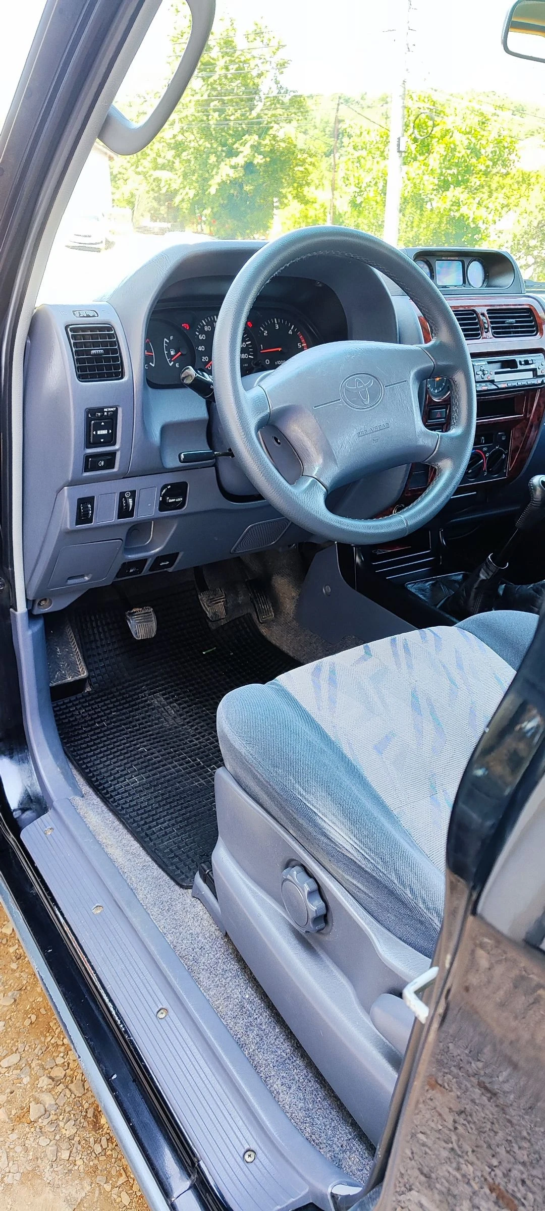 Toyota Land cruiser 1 KZ-TE - изображение 10