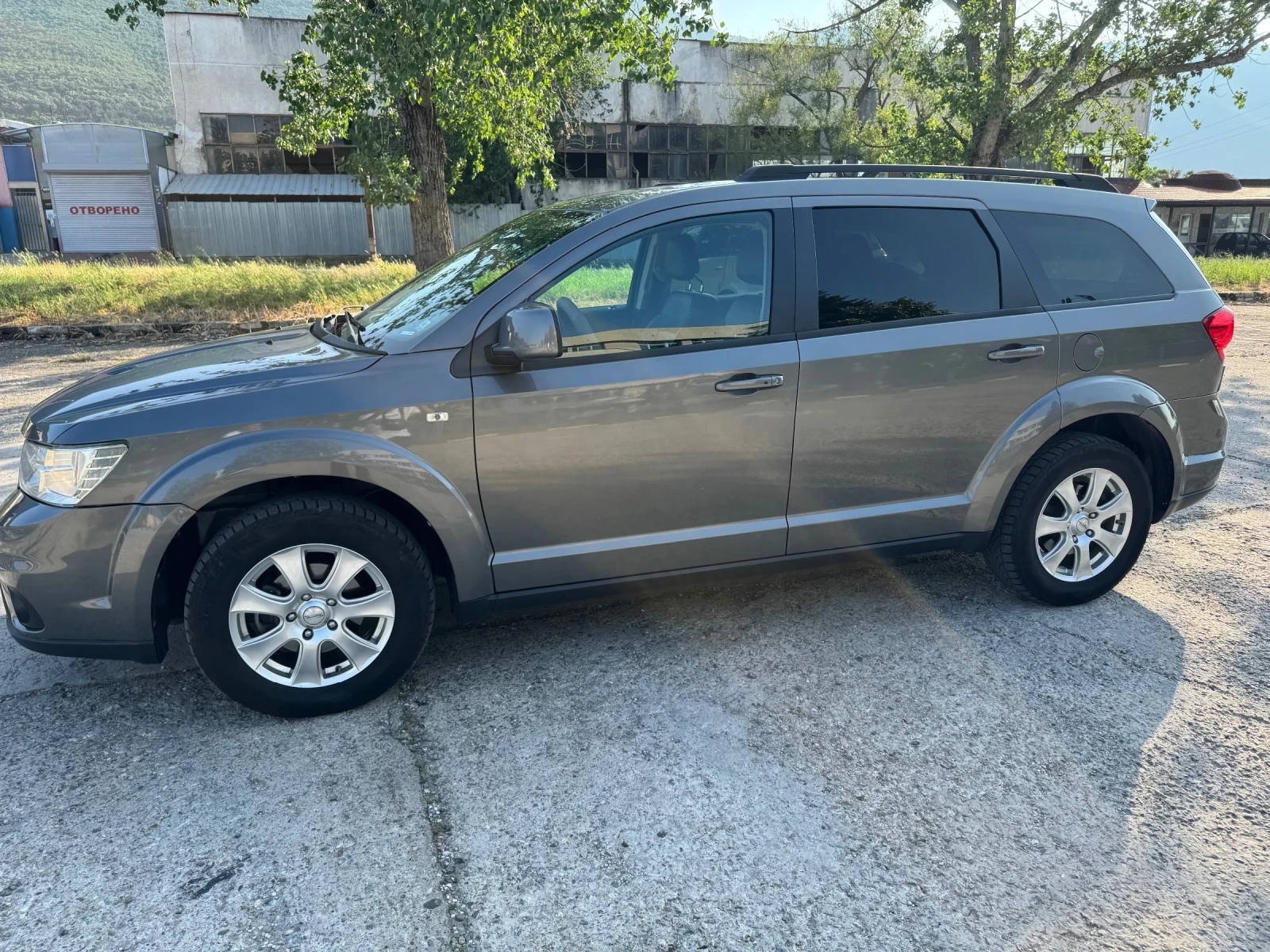 Fiat Freemont 2.0 D MULTIJET 7-МЕСТЕН Keyless 4х4 - изображение 3