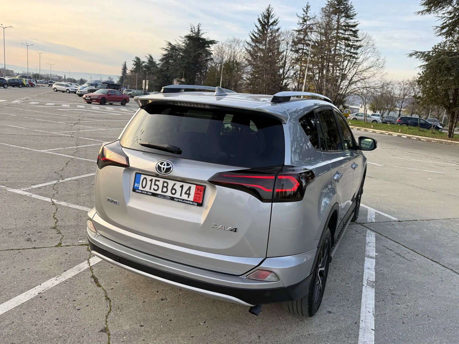 Toyota Rav4 2.0///Executive///Distronic///Face-Lift///KeyLess | Mobile.bg � ����������� 9