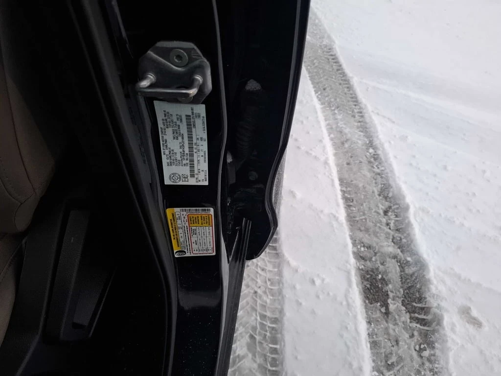 Ford Ranger * XLT 4WD SuperCrew 5' Box * CARFAX * БЕЗ ПЪРВ - изображение 10