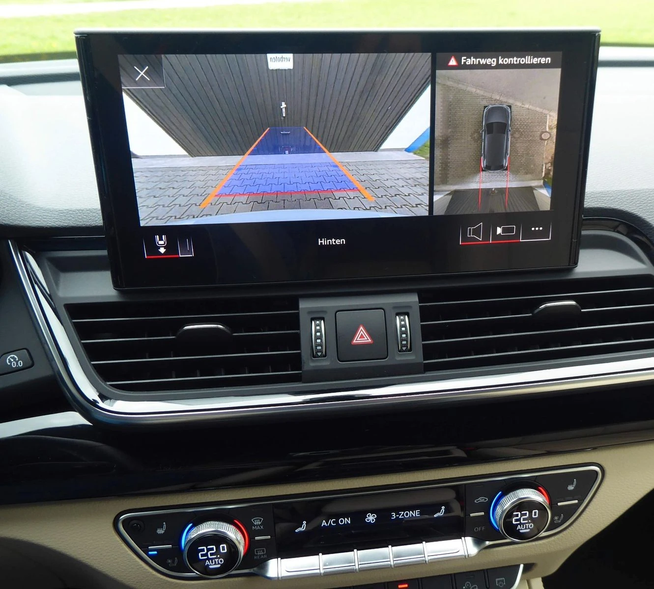 Audi Q5 40 TDI quatt. EDITION ONE S-LINE, снимка 15 - Автомобили и джипове - 53779427