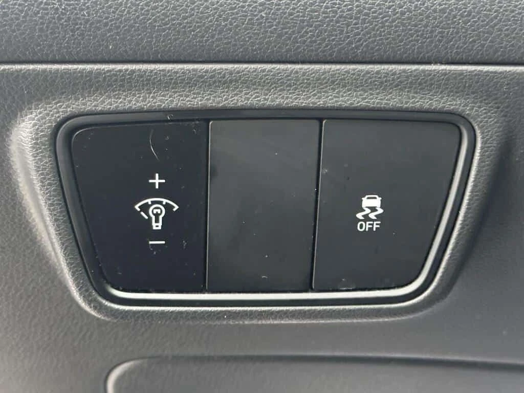 Hyundai Tucson * ESSENTIAL CARPLAY/ANDROID AUTO | HEATED FRONT SE | Mobile.bg � ����������� 12