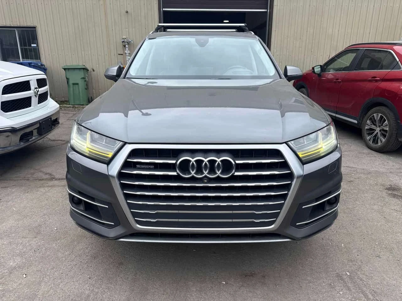 Audi Q7 TECHNIK * ДИСТРОНИК* 360 КАМЕРА* ОБДУХВАНЕ* ПАНОРА, снимка 2 - Автомобили и джипове - 54359672