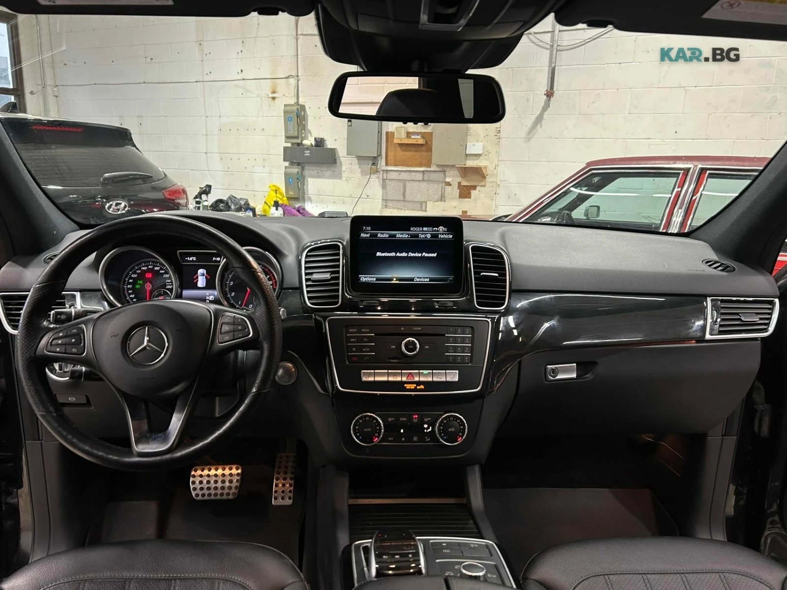 Mercedes-Benz GLE 400 4MATIC/360 VIEW/LANE DEPARTURE/DRIVER ASSIST, снимка 9 - Автомобили и джипове - 54723505
